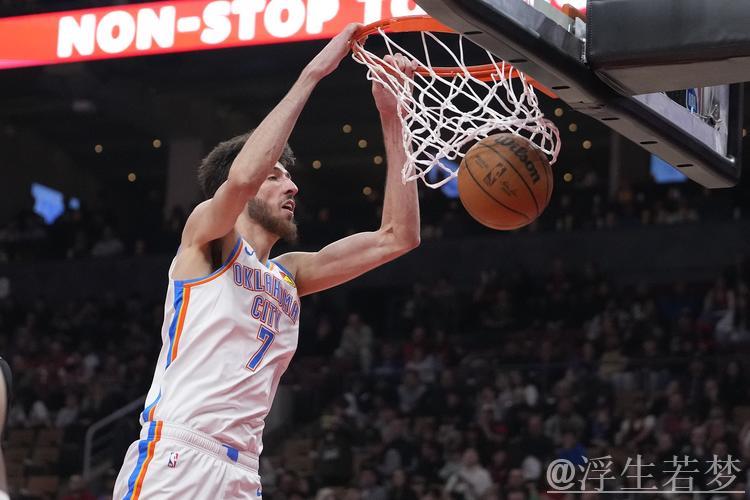 卡鲁索送妙传 霍姆格伦双手重扣 卡鲁索送妙传 霍姆格伦双手重扣